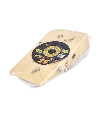 Organic cheese GOUDA special with nuts, 50%